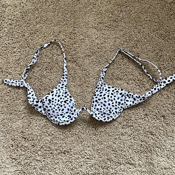 SHEIN Other - Dalmatian print shein underwire swimsuit top